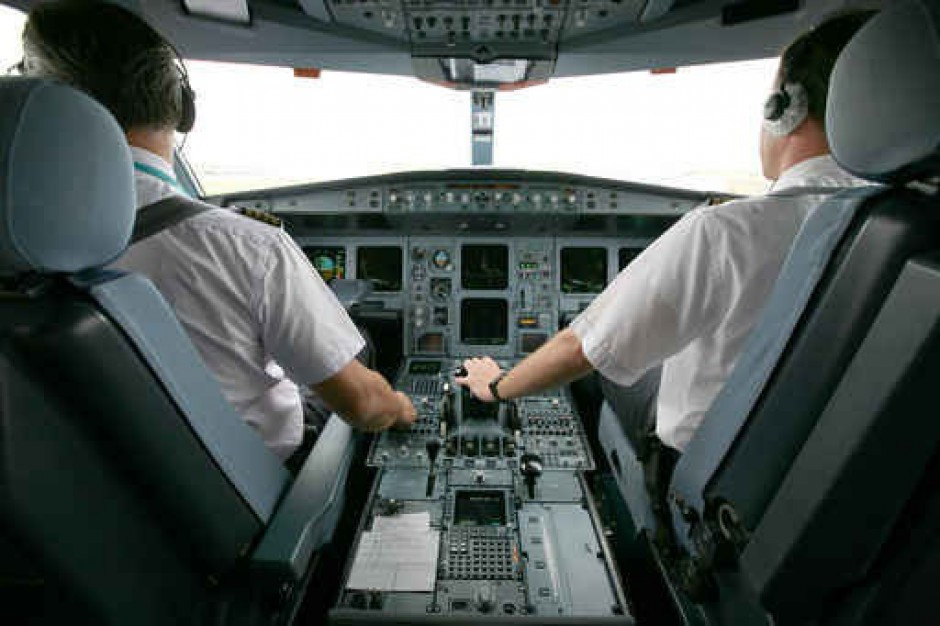 Linie lotnicze Enter Air, Emirates czy Lufthansa zajmują się szkoleniem pilotów we własnym zakresie. / fot. fotolia Enter Air szkoli przyszłych pilotów Boeingów 737