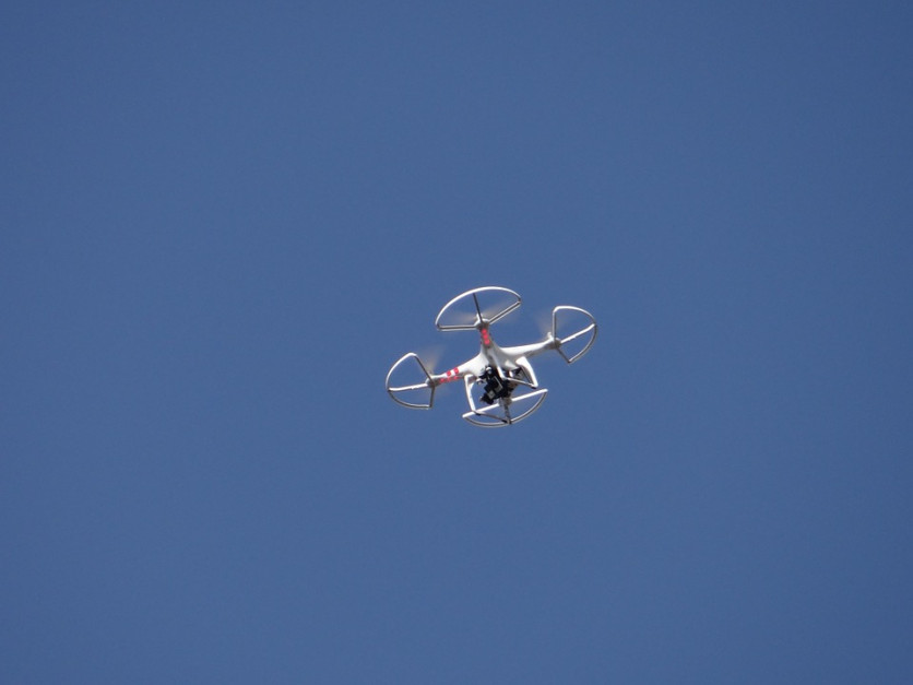 Branża bezzałogowych statków latających potrzebuje dziś ekspertów - pilotów, serwisantów. /fot. pixabay Praca: Operator drona, mechanik i inżynier potrzebny od zaraz