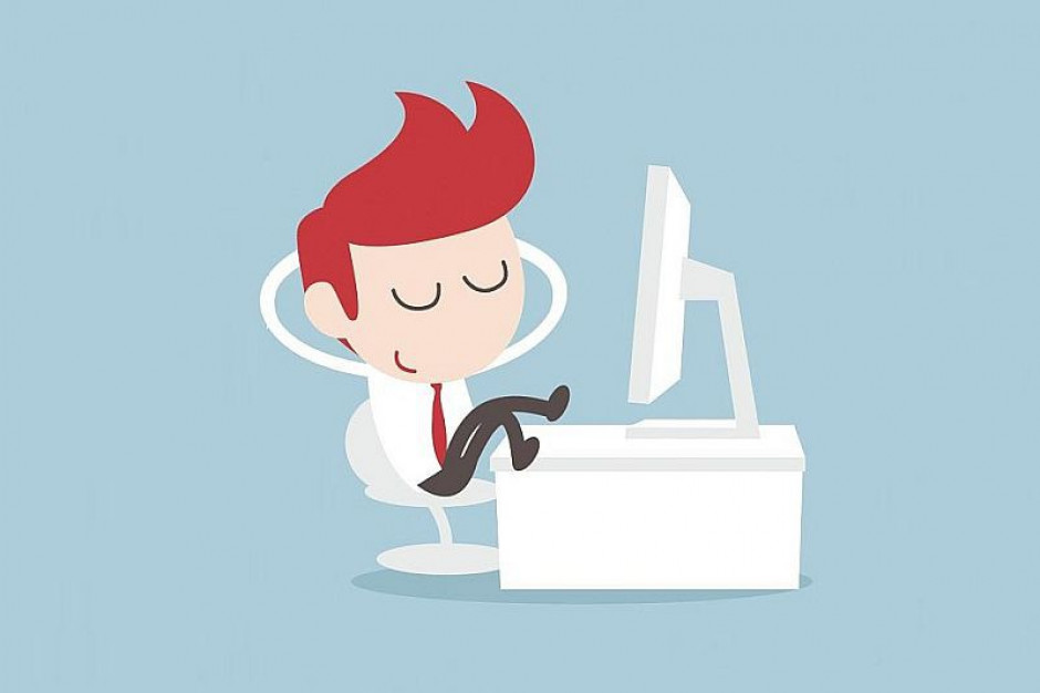 Pracownicy coraz więcej czasu przeznaczają na zajęcia niebędące ich obowiązkami zawodowymi (Fot. shutterstock) Pracownicy marnują coraz więcej czasu w pracy