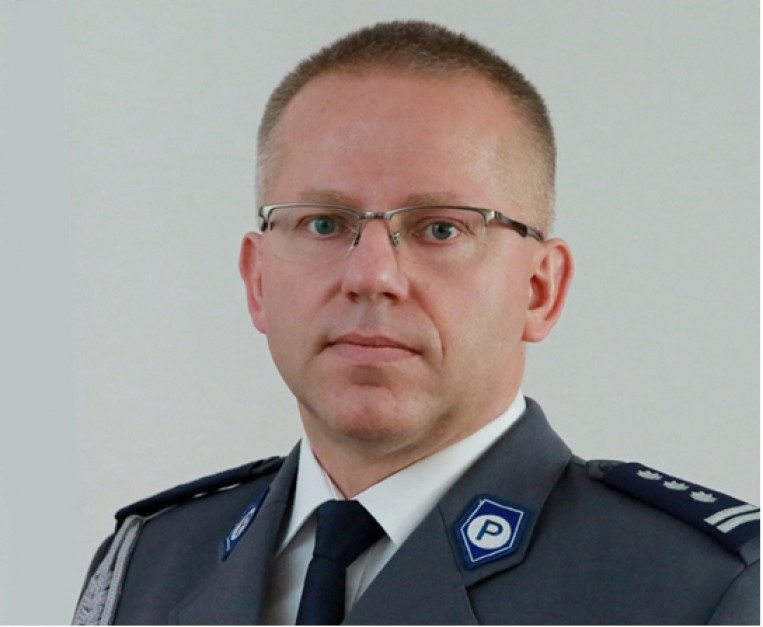 Wiceszef policji Cezary Popławski rezygnuje z pracy (fot. mswia.gov.pl) Wiceszef policji nadinsp. Cezary Popławski złożył rezygnację
