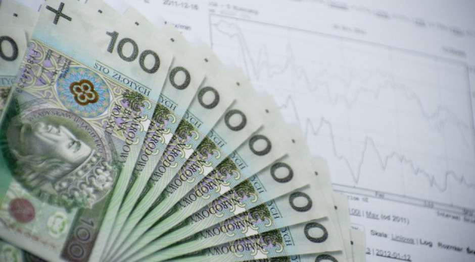Lekarze w 2004 r. zarabiali o 31,7 proc. więcej od średniej, to 10 lat później już o 71,4 proc. więcej. (Fot. PTWP) Zarobki Polaków. Czyje wynagrodzenia rosną najszybciej?