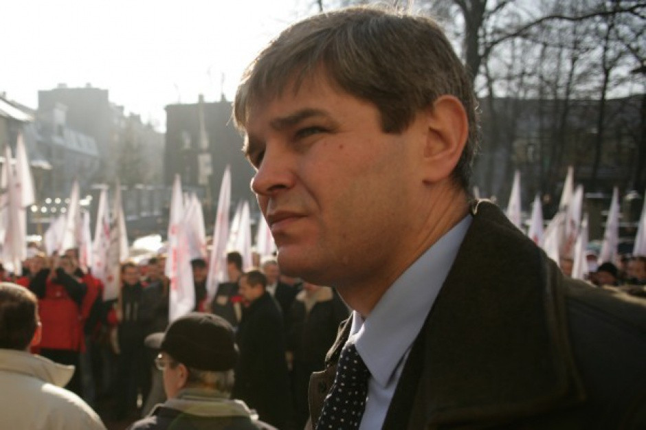 - Z tak skrajnie nieodpowiedzialnymi ludźmi nie mamy o czym rozmawiać. Albo Ministerstwo Energii zrobi z tym porządek, albo będziemy mieli wielki problem - mówi Bogusław Ziętek, przewodniczący Sierpnia 80 (Fot PTWP/Andrzej Wawok) Kompania Węglowa: Koniec negocjacji. Związkowcy nie chcą rozmawiać