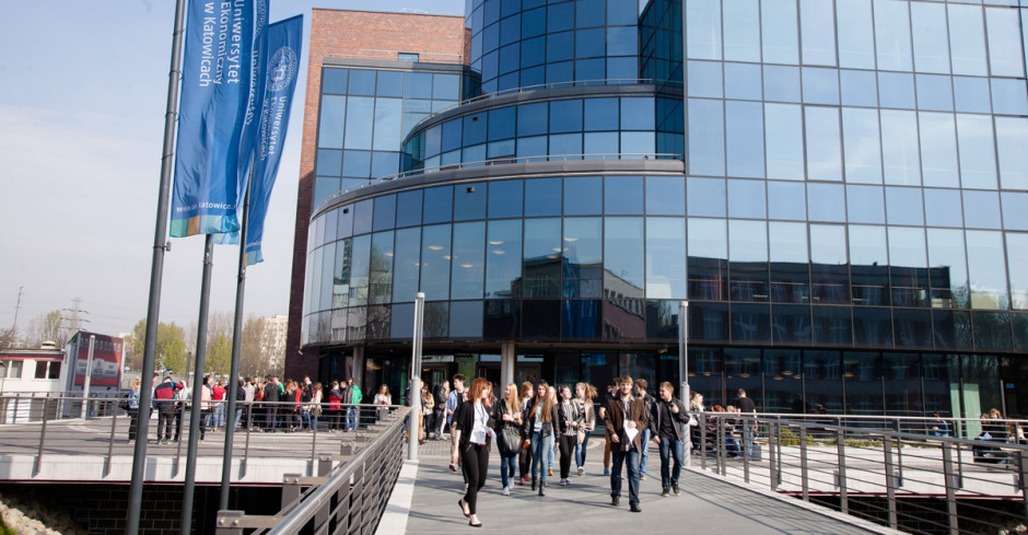 Uniwersytet Ekonomiczny to jedna z najstarszych uczelni na Górnym Śląsku. (fot. ue.katowice.pl) Uczniowie szkół ponadgimnazjalnych nauczą się etyki biznesu