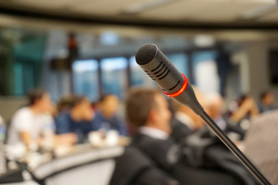 W Warszawie odbędzie się czterodniowe szkoleniowe spotkanie studyjne młodych związkowców z całej Unii Europejskiej ze związkowcami z Turcji. (fot. pixabay) Młodzi związkowcy z Unii Europejskiej i Turcji spotkają się w Warszawie
