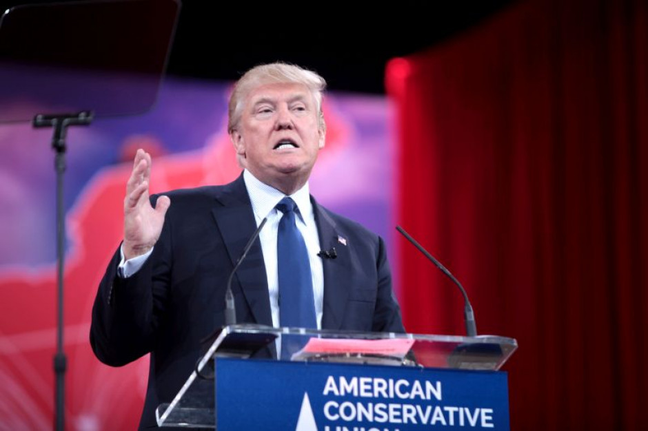 Rubio wytknął Trumpowi, że zatrudniał nielegalnie Polaków przy budowie słynnego wieżowca Trump Tower na Manhattanie. (Fot. Gage Skidmore/Wikimedia, lic. CC BY-SA 3.0) Donald Trump zatrudniał nielegalnie Polaków?