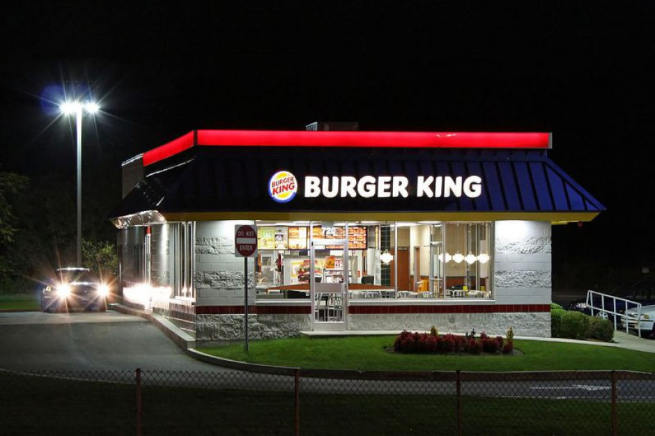 Mężczyzna odwiedził fast-food dwa razy w ciągu tygodnia w sierpniu 2014 roku. Fot. Wikimedia Commons 14 dni więzienia za onanizowanie się w Burger Kingu