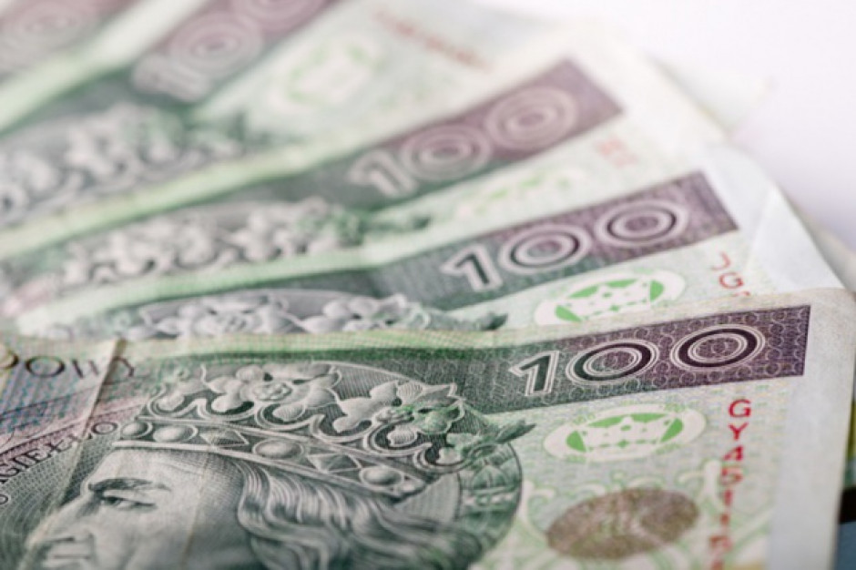 Resort chce, żeby dla dochodów powyżej 85,5 tys. zł obowiązywała obecna kwota (fot.shutterstock) Kwota wolna od podatku: Rocznie wzrośnie o 1 tys. zł