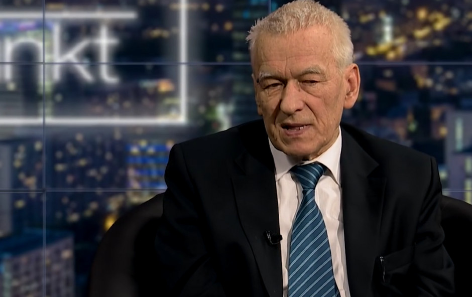 - To postać z krwi i kości, człowiek o życiorysie, którego nie trzeba ozdabiać pompatycznymi przymiotnikami i zapewniać o wyjątkowości. - mówił redaktor naczelny "Wprost" Tomasz Wróblewski. (fot.:youtube.com) Rozdano nagrody Kisiela. Wśród laureatów Kornel Morawiecki i Mariusz Max Kolonko