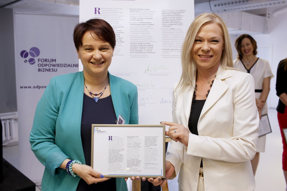 - Sygnowanie Karty Różnorodności jest dla nas symbolicznym podsumowaniem dotychczasowych starań - komentuje Mariola Raudo (fot.mat.pras.)