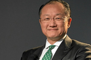 Jim Yong Kim (fot.wikipedia.org) Jim Yong Kim prezesem Banku Światowego