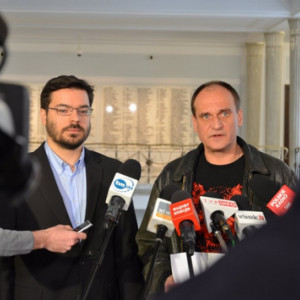 Doradcy i asystenci polityczni w urzędach stracą pracę?