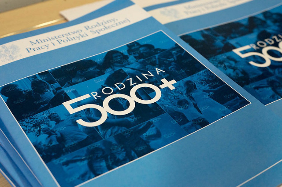 Program "Rodzina 500 plus" wystartował 1 kwietnia 2016 r. (fot.mpips.gov.pl) 