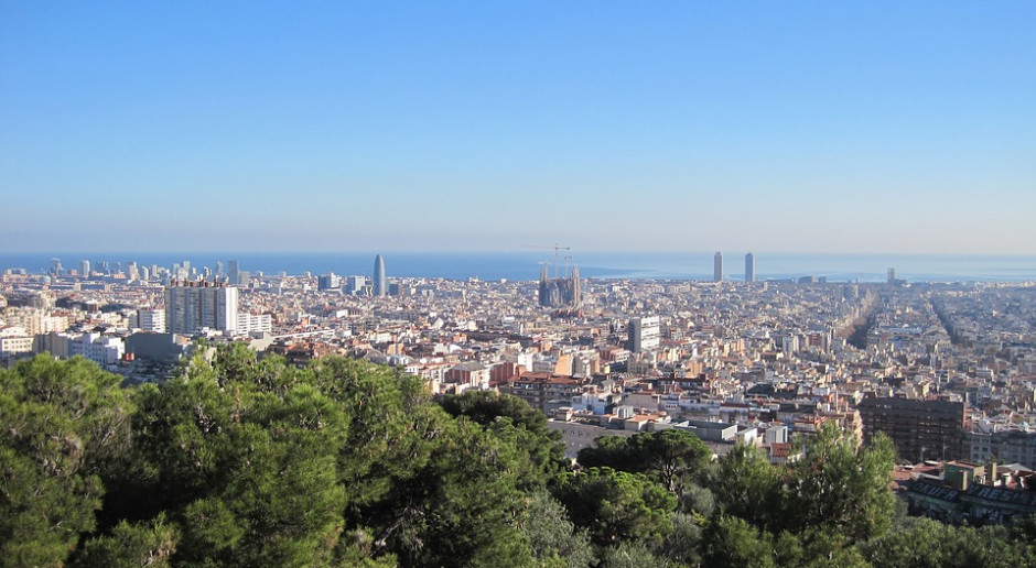 Widok na hiszpańskie miasto Barcelona, źródło: pixabay.com