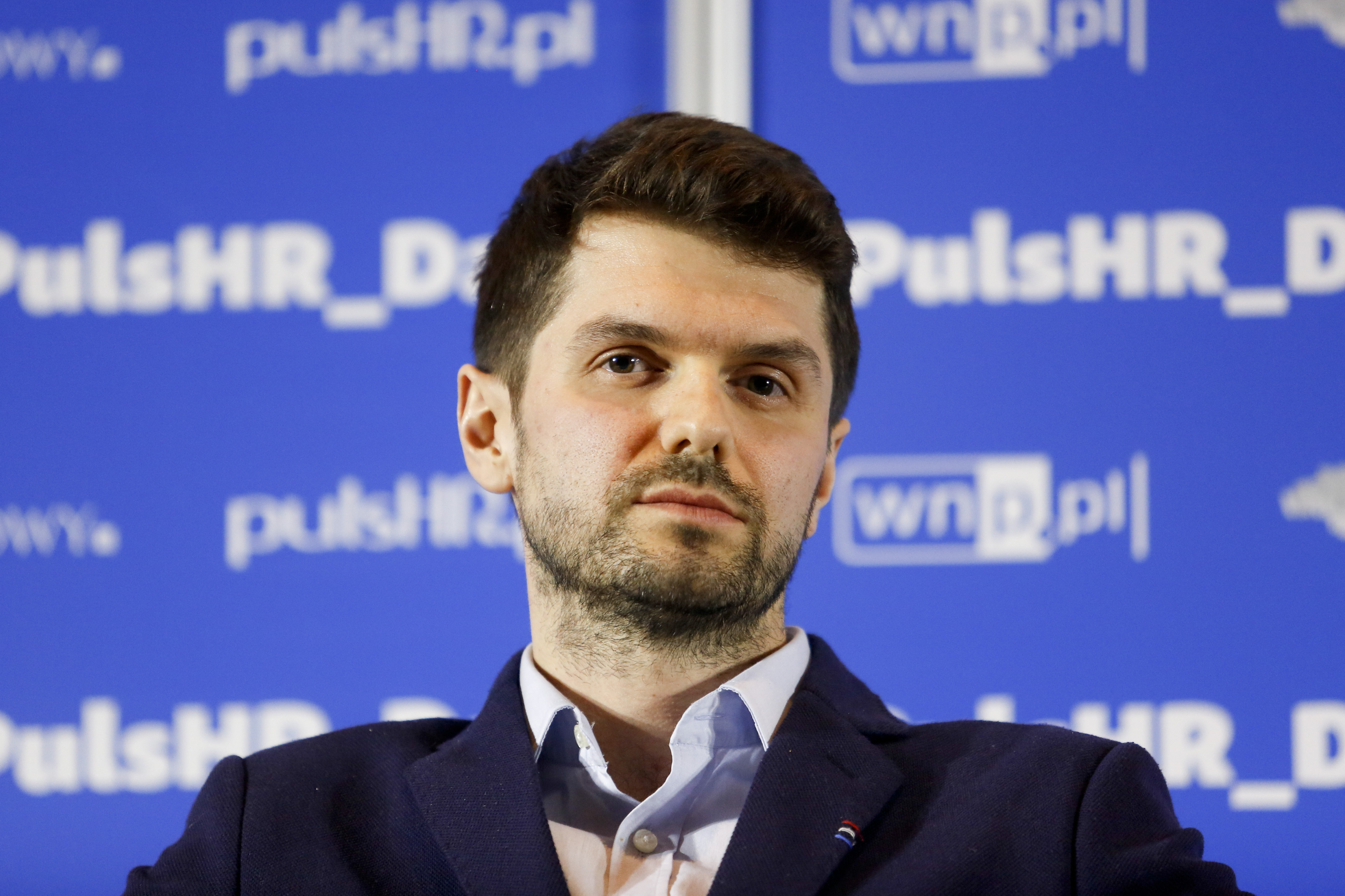 Krzysztof Sobczak jest CEO i współzałożycielem firmy Emplocity, która stworzyła czat-bota pomocnego w poszukiwaniu pracy. (fot. PTWP)