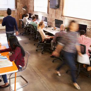 Przestrzeń ma znaczenie. Gorące biurka na topie