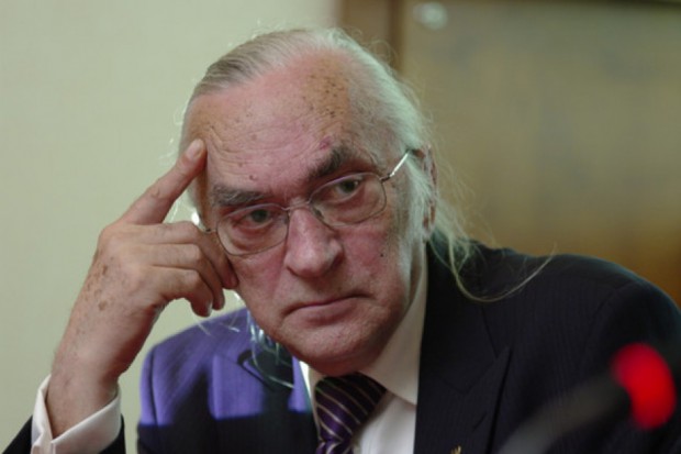 Prof. Andrzej Barczak podkreśla, że trzeba przystopować presję płacową w górnictwie (Fot. PTWP)