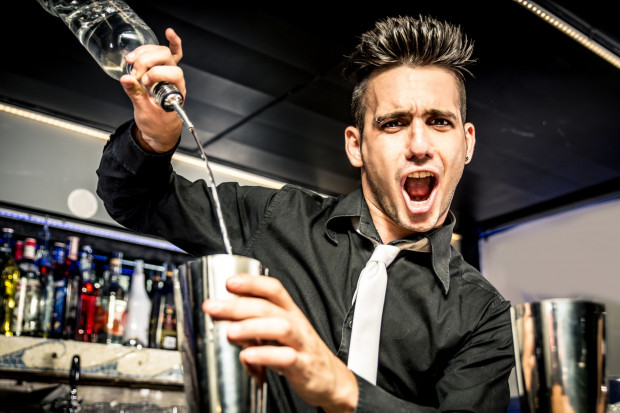 Barman - zawód, który zyskuje na prestiżu