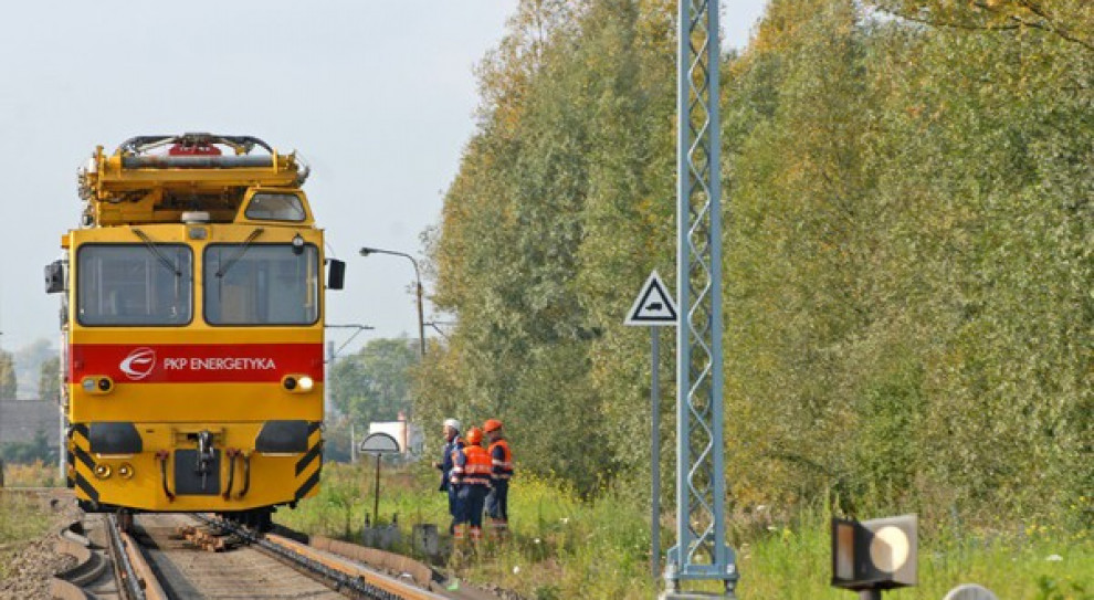 Uprawniania dla pracowników PKP Energetyka będą kontynuowane (fot.mat.prasowe) CVC zawarł porozumienie ze związkami z PKP i PKP Energetyka