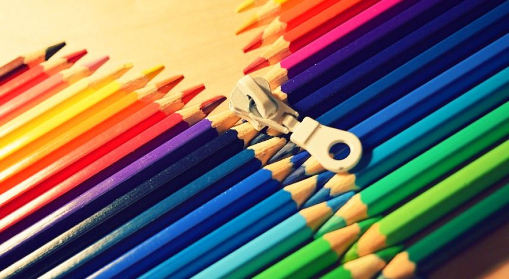 Limit dofinansowania na wyprawkę powinien odpowiadać sytuacji materialnej, życiowej i rodzinnej pracownika. (fot.pixabay.com) Wyprawka szkolna: Pracodawca może za nią zapłacić ze środków ZFŚS lub obrotów firmy