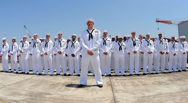Umowy o pracę marynarzy będą, jak dotychczas, stałe (fot.flickr.com/Official U.S. Navy Page) Ustawa o pracy na morzu: Więcej przywilejów dla marynarzy