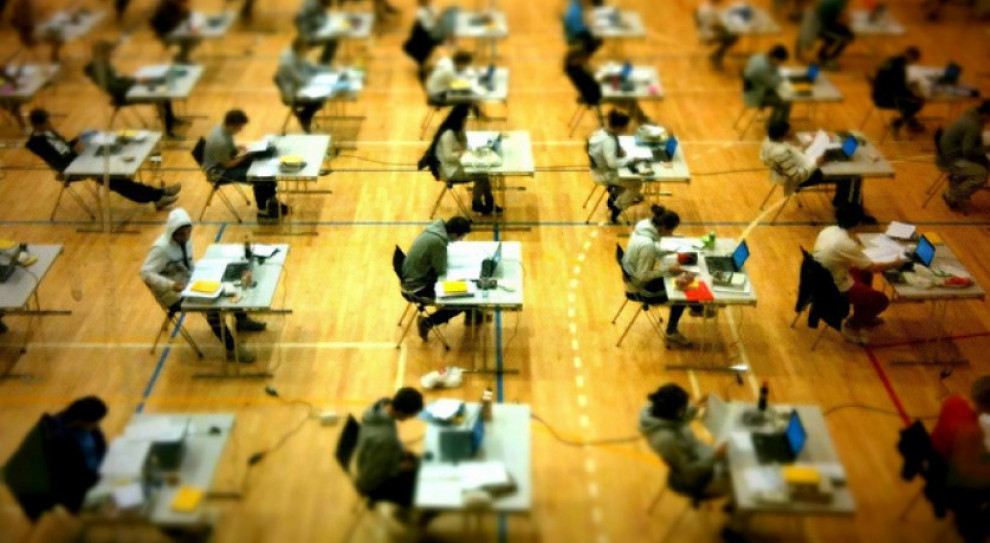 PASE apeluje do Ministerstwa Edukacji Narodowej o zmianę sposobu egzaminowania uczniów i podniesienie rangi nauczania języków w szkołach (fot.flickr.com/ Rune Mathisen) Chcesz dostać się na studia? Nie musisz mieć wyjątkowych umiejętności