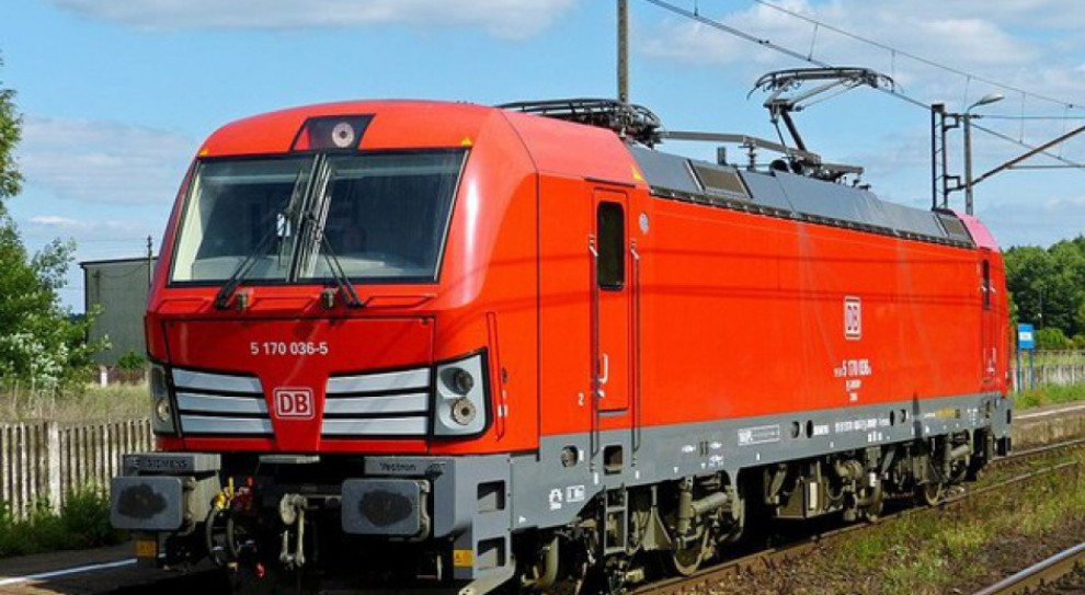 Obawy związkowców wzbudzają plany zarządu DB Schenker o przeniesieniu do końca I kwartału 2017 roku centrum księgowości z Zabrza do Bukaresztu, Fot. Andrzej74211/wikimedia, licencja Creative Commons Pracownicy DB Schenker boją się o pracę. Solidarność żąda informacji od zarządu