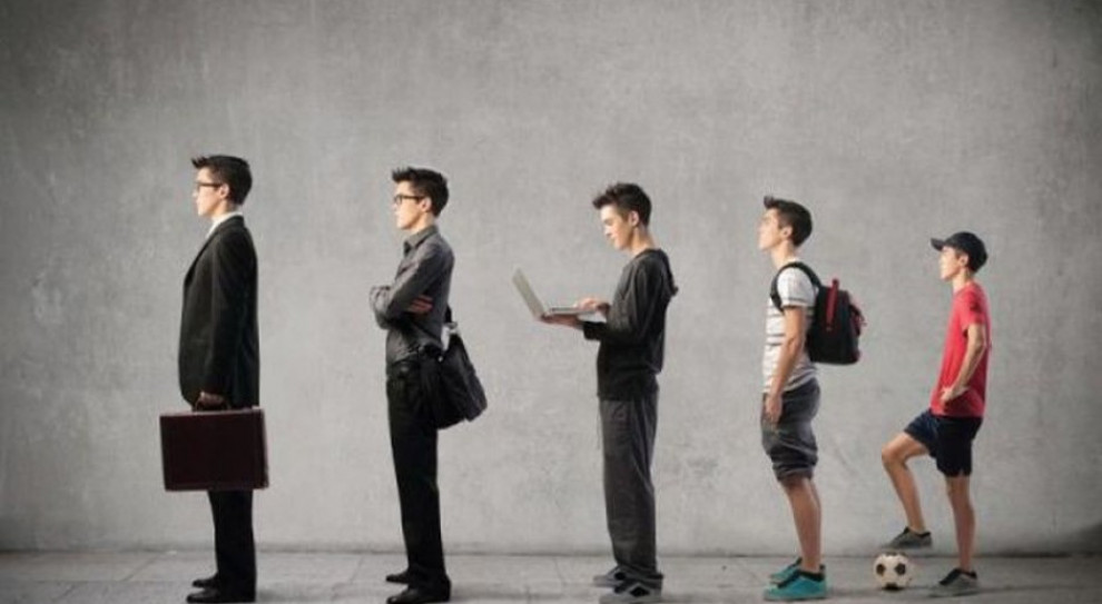 Studentów z jednej strony cieszy ich możliwość podjęcia jakiejkolwiek pracy zaraz po zakończeniu studiów, z drugiej – nie jest to forma, o jakiej marzą po wielu latach nauki,Fot. fotolia Staże najpopularniejsze w Wielkopolsce. Dla większości studentów to dobry początek kariery