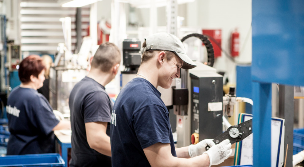 Johnson Controls w ciągu dwóch lat chce zlikwidować trzy tysiące miejsc pracy, Fot. johnsoncontrols.pl 3 tys. pracowników Johnson Controls straci pracę