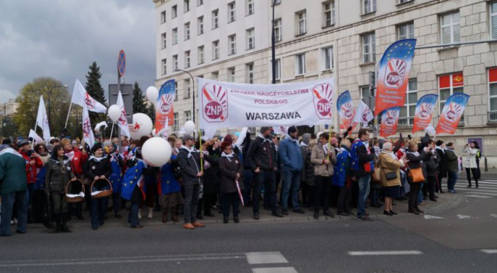 ZNP od 1 września jest z sporze z rządem. Domaga się poprawy warunków pracy i płacy nauczycieli m.in. poprzez zwiększenie nakładów na edukację, Fot. znp.edu.pl Broniarz, ZNP: Organizujemy manifestację 14 października. To ostatni protest przed radykalizacją działań
