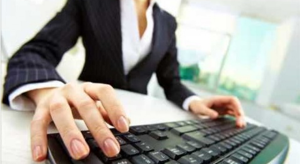 Popularność narzędzi online skraca czas oczekiwania na reakcję kandydatów. /Fot. Youtube Rekrutacje pracowników trwają coraz krócej