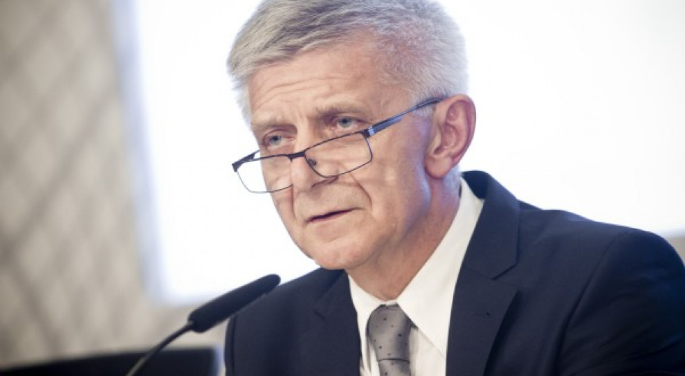 - Wprowadziliśmy różnego rodzaju niekonwencjonalne metody zatrudnienia - tylko następnie obdarowaliśmy je przywilejami fiskalnymi. Błąd - mówił prezes Marek Belka. /PTWP (Paweł Pawłowski) Belka: Chory rynek pracy należy cywilizować