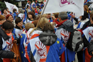 Ponad 20 tys. pracowników oświaty będzie protestować w Warszawie