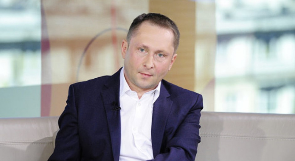Kamil Durczok walczy w sądzie z tygodnikiem "Wprost". Powraca temat mobbingu i molestowania /fot. TVN Kamil Durczok skarży "Wprost". Pojawiają się nowe zeznania dot. mobbingu i molestowania w TVN