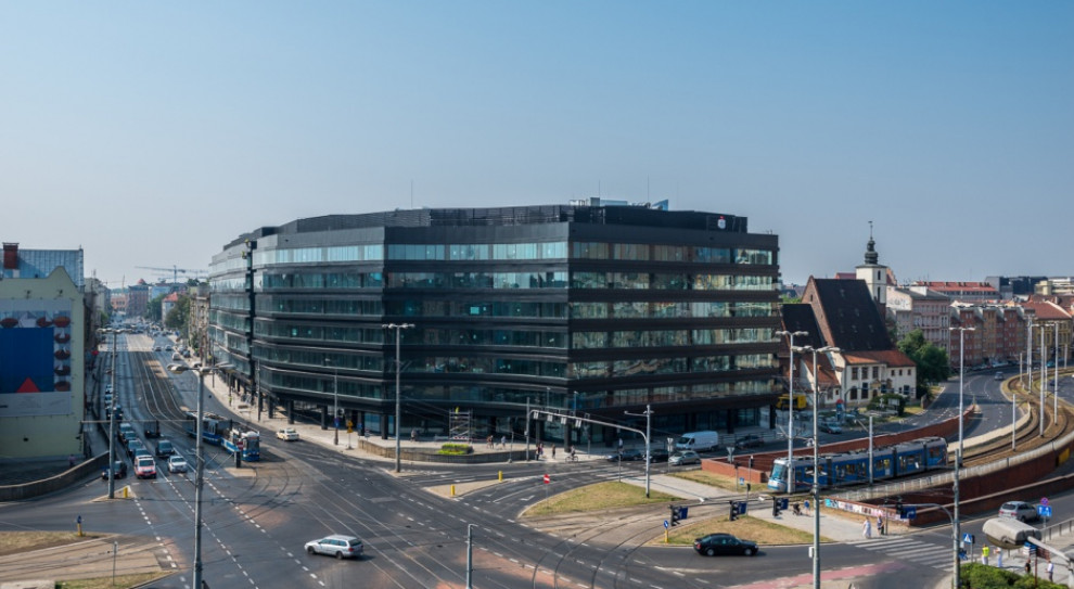 Biurowiec Dominikański we Wrocławiu, Fot. PropertyNews.pl 100 pracowników Deloitte w nowej siedzibie