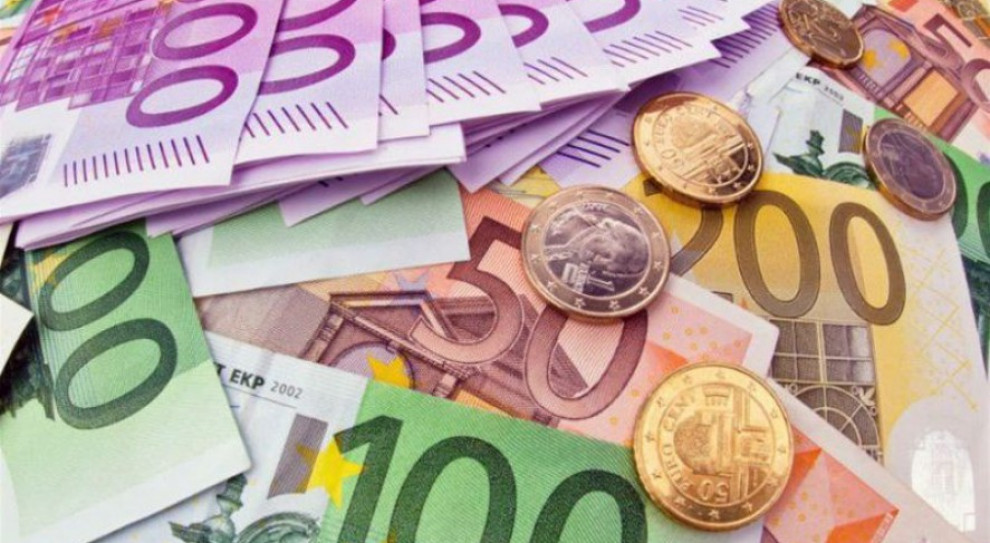 - Jedną z najważniejszych zadań jest zajęcie się przyczynami migracji. Musimy zapewnić, że ludzie nie będą chcieli ryzykować życia, aby zrealizować swe aspiracje - powiedział Donald Tusk. Fot. fotolia Afryka oczekuje od UE większej pomocy finansowej na rozwiązywanie problemów migracji