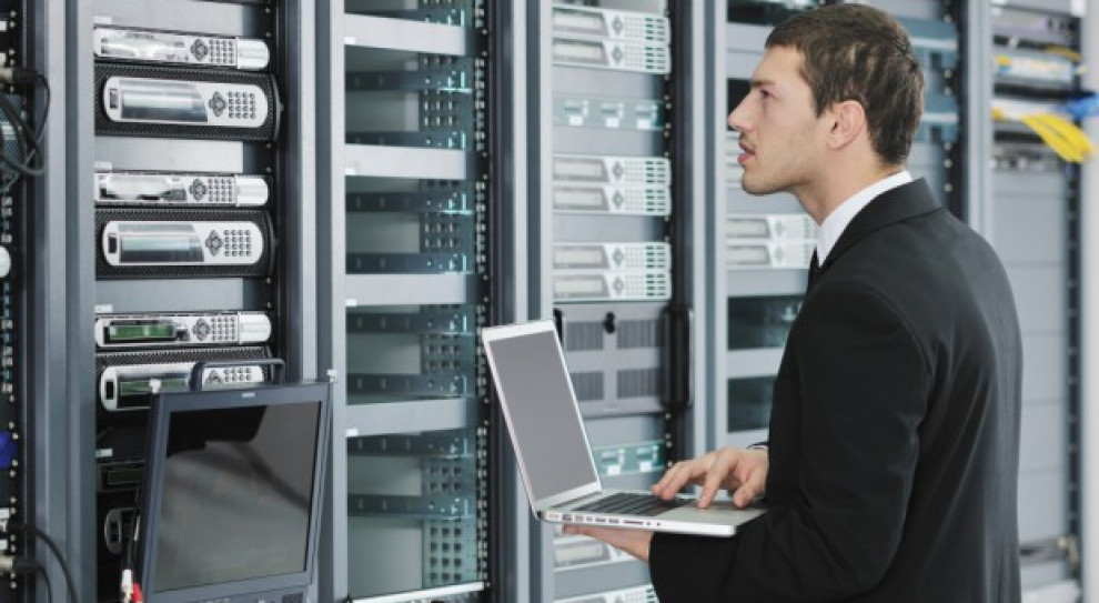 Mediana wynagrodzeń inżynierów ds. bezpieczeństwa IT wynosi mediana wynagrodzeń wynosi 8412 zł brutto. /fot. fotolia Praca i zarobki w IT: Administrowanie systemami, bazami danych i aplikacjami dobrze płatne?