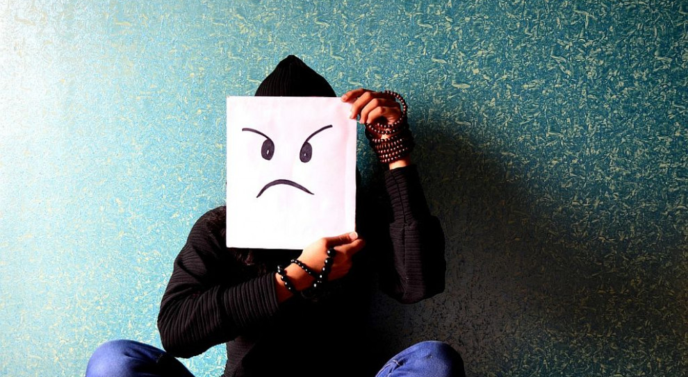 Duża grupa osób pracujących w szarej strefie to emeryci, osoby bezrobotne oraz gospodynie domowe (fot.pixabay.com) Szara strefa: Niskie dochody i strach przed utratą zasiłku skłania do pracy na czarno