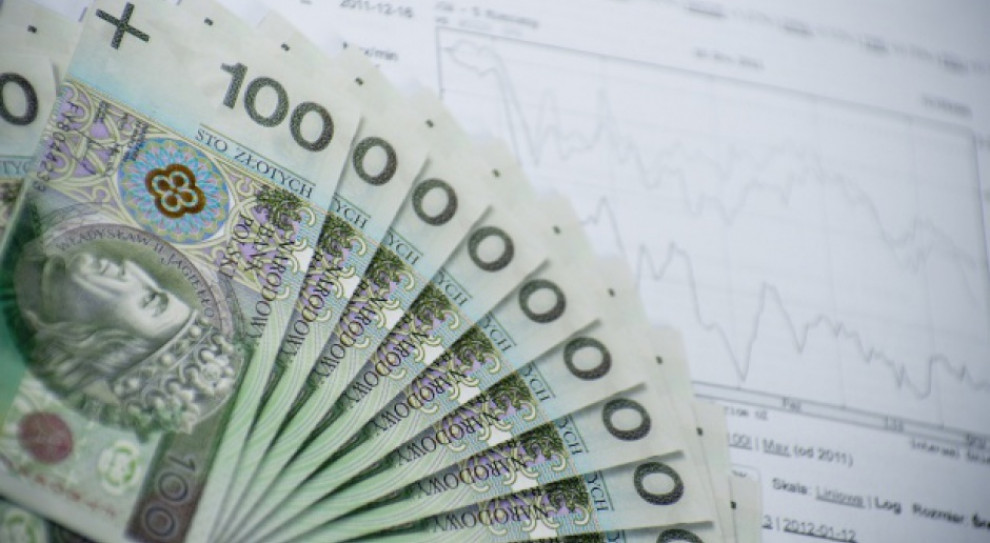 Zarząd krajowy OZZL proponuje, aby dla lekarzy stworzyć odrębną od pozostałych pracowników tabelę zaszeregowania oraz odrębną tabelę miesięcznych stawek wynagrodzenia zasadniczego. Fot. PTWP OZZL negatywnie ocenia poziom wynagrodzeń, jakie proponuje minister zdrowia
