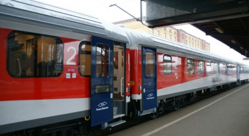 Rozmowy kwalifikacyjne z kandydatami spełniającymi warunki formalne określone w ogłoszeniu zostaną przeprowadzone od 8 lutego 2016 r. do 26 lutego 2016 r. fot.przewozyregionalne.pl Rusza konkurs na prezesa i dyrektora finansowego PKP PLK