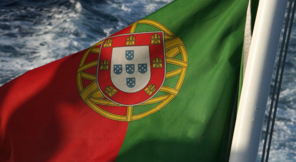 Portugalska radykalna lewica zapewniła socjalistom poparcie, ponieważ zobowiązali się oni odejść od polityki cięć wydatków socjalnych i innych wyrzeczeń. Fot. pixabay Portugalczycy grożą strajkiem. Chcą 35-godzinnego tygodnia pracy