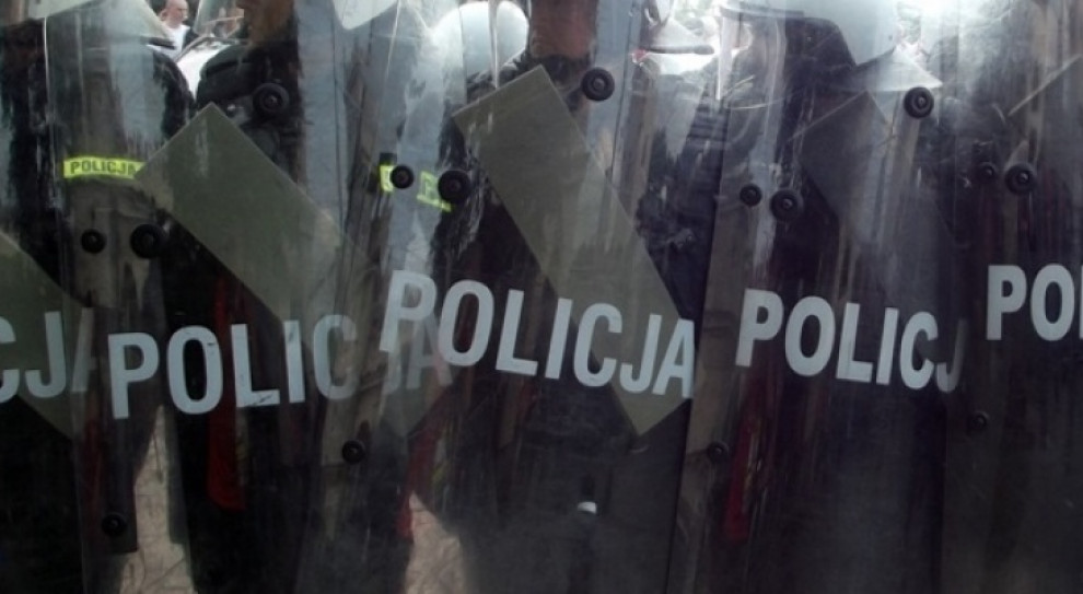Na nagrody pieniężne w 2016 r. dla wyróżniających się policjantów radni przekazali więcej niż rok temu (fot. flickr/Piotr Drabik/CC BY 2.0) Stołeczni policjanci dostaną nagrody