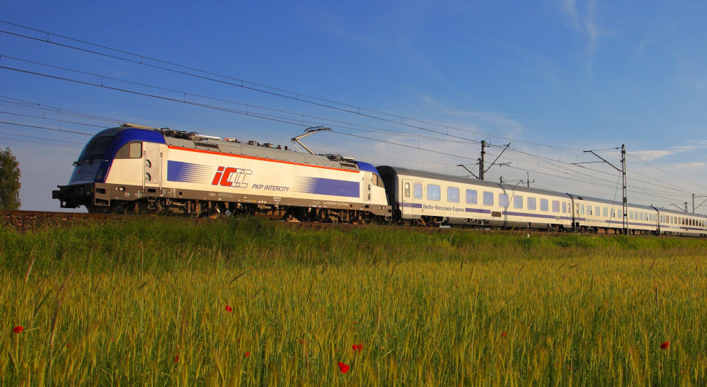 Pieniądze uzyskane dzięki oszczędnościom PKP Intercity przeznaczyło na narzędzia dla pracowników. (Fot.: Intercity) PKP Intercity wysprzątało hale. Na sprzedaży 300 ton złomu spółka zarobiła 3 mln zł