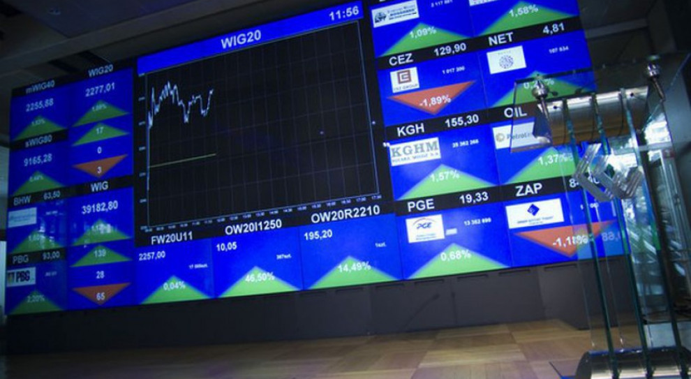 Nowe przepisy zakładają, że obowiązek raportowania niefinansowego będą miały spółki giełdowe, których wielkość zatrudnienia przekracza 500 osób. (Fot. PTWP) GPW, Unia Europejska: Raportowanie danych niefinansowych obowiązkowe od 2017 r.
