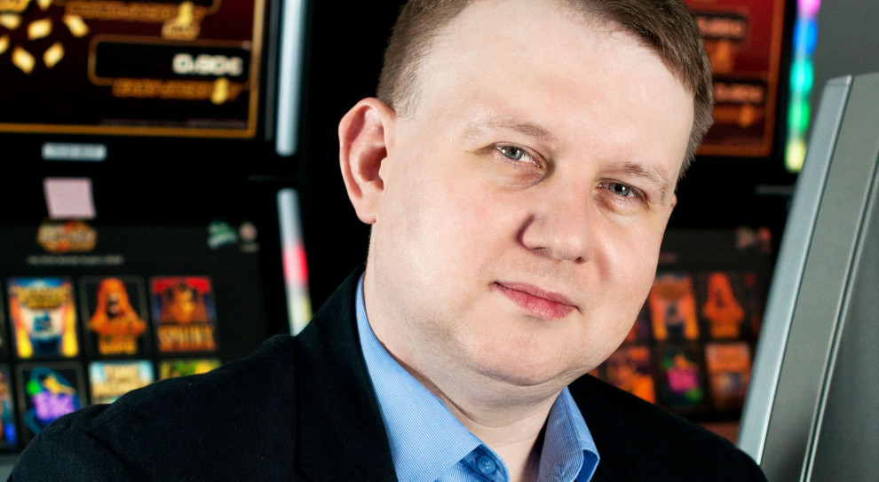 – Rocznie eksportujemy usługi IT o wartości ponad 70 mln zł – mówi Jarek Dąbrowski, dyrektor ds. technologii na Europę, Bliski Wschód i Afrykę. (fot. mat.pras.) Wygrałeś w Lotto? Oni pracują parami, żeby nic nie nawaliło