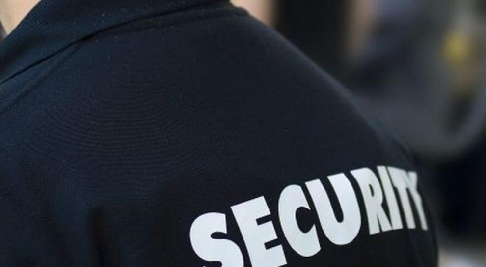 Wprowadzenie 1 stycznia przepisów o ozusowaniu umów zleceń spowodowało wzrost kosztów pracy w branzy ochroniarskiej o 28 proc. (fot. sxc.hu) Minimalna stawka godzinowa, 12 zł brutto: Branża ochroniarska domaga się vacatio legis. Apeluje do rządu