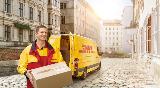 W Polsce DHL zatrudnia ponad 5 tys. pracowników, głównie magazynierów i kurierów. (Fot. Mat. pras. DHL) Protest związkowców przeciwko złym warunkom pracy i niskiej płacy w DHL