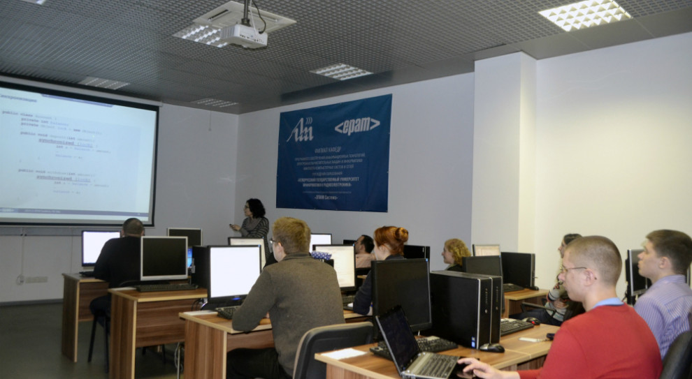 Obecnie w polskich biurach EPAM Systems pracuje ponad 650 osób. Inwestycja w Krakowie podwoi tą liczbę. (Fot.: EPAM) Praca w Epam Systems: Firma zatrudni w Krakowie 600 osób