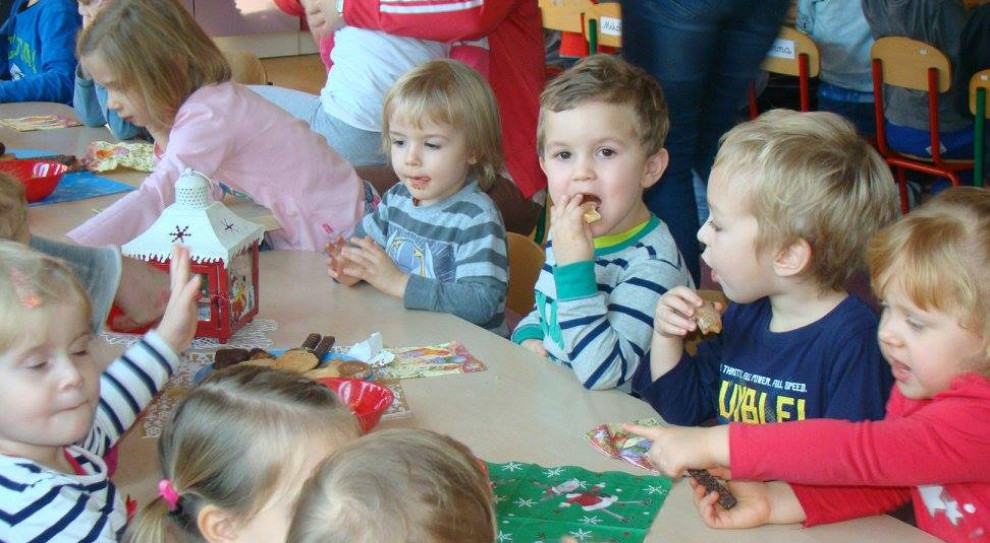 Projekt może być realizowany jedynie na terenie gmin, w których wychowaniem przedszkolnym objęte jest mniej niż 80 proc. dzieci (fot.sezamkowo.info) Łódzkie: Są pieniądze na kształcenie nauczycieli pracujących w przedszkolach