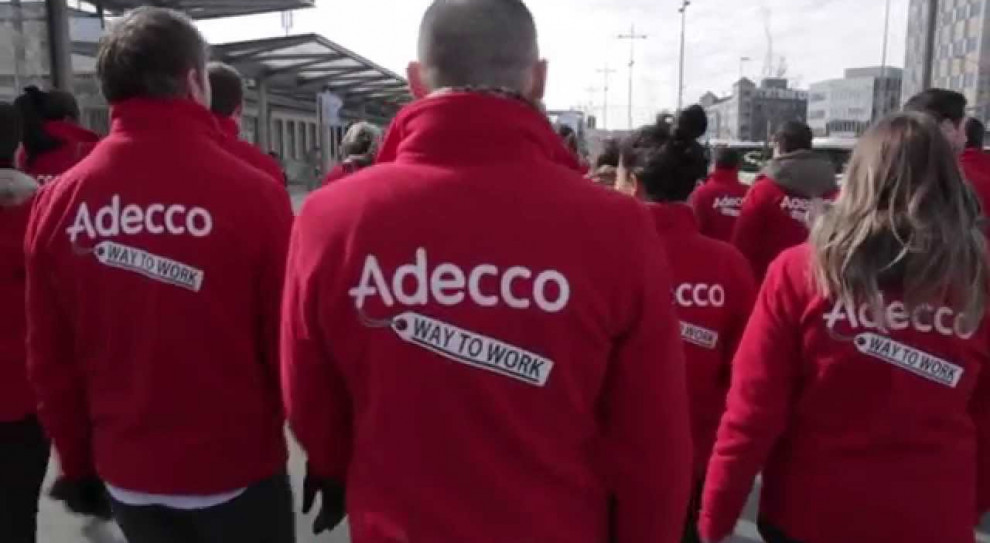 Tegoroczną edycję programu zasili 7 tys. pracowników Adecco. (Fot.: Youtube) Adecco "Street Day": Warsztaty na ulicach miast dla poszukujących pracy
