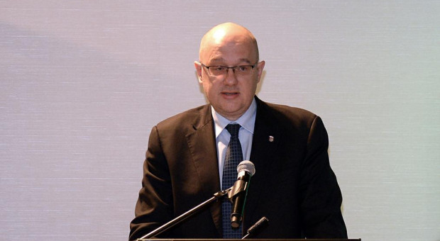 Decyzje dotyczące podwyżek mają zapaść w połowie kwietnia, wcześniej w planie jest jeszcze jedno spotkanie MON ze związkowcami (Bartłomiej Grabski, fot. ppor. Robert Suchy/DKS MON/mon.gov.pl) Podwyżki dla cywilnych pracowników wojska: Decyzje mają zapaść w połowie kwietnia